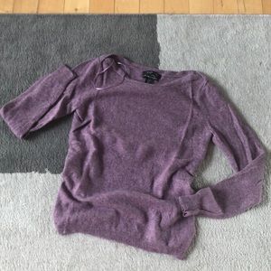 Beautiful Tahari Lilac Cashmere Sweater, NWOT